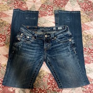 Miss Me size 29 boot cut regular length. Style code: JP5748BV